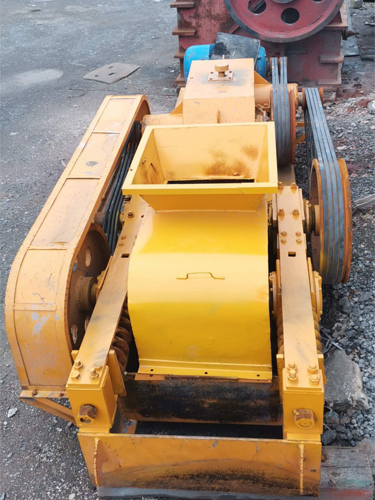 500X750對(duì)輥制沙機(jī)